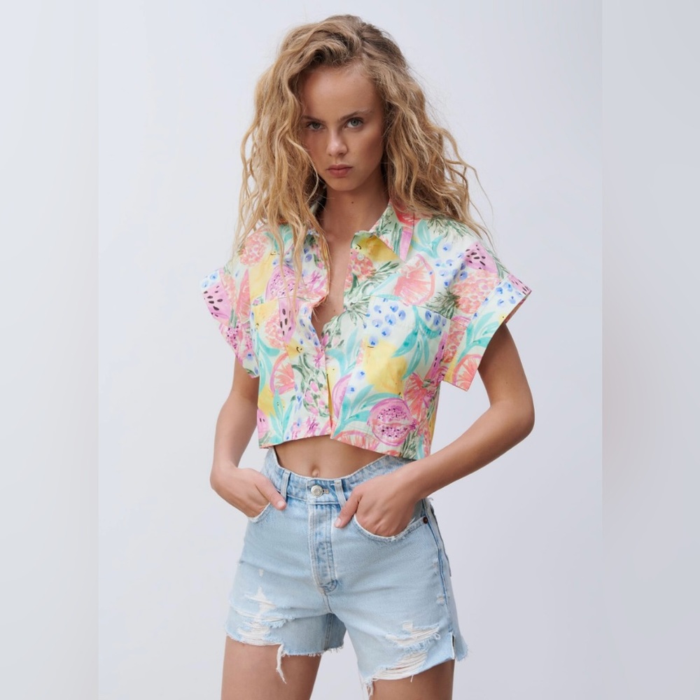 BRAND NEW ZARA PRINTED POPLIN SHIRT SIZE XS